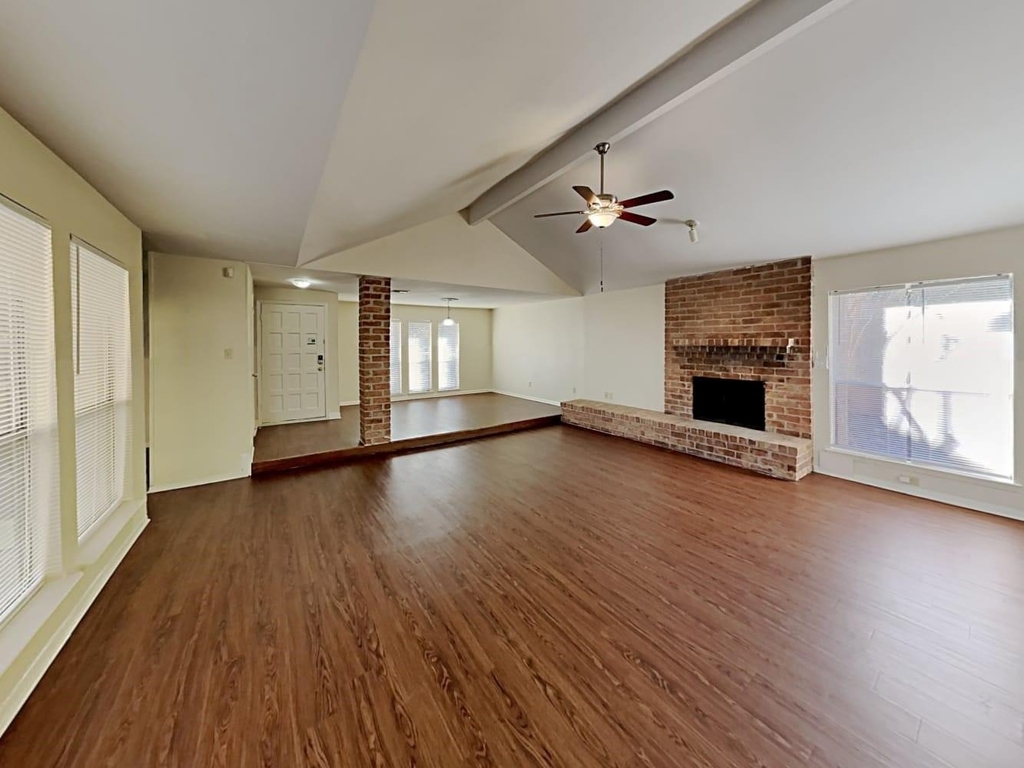 15834 Fox Springs Drive - Photo 2
