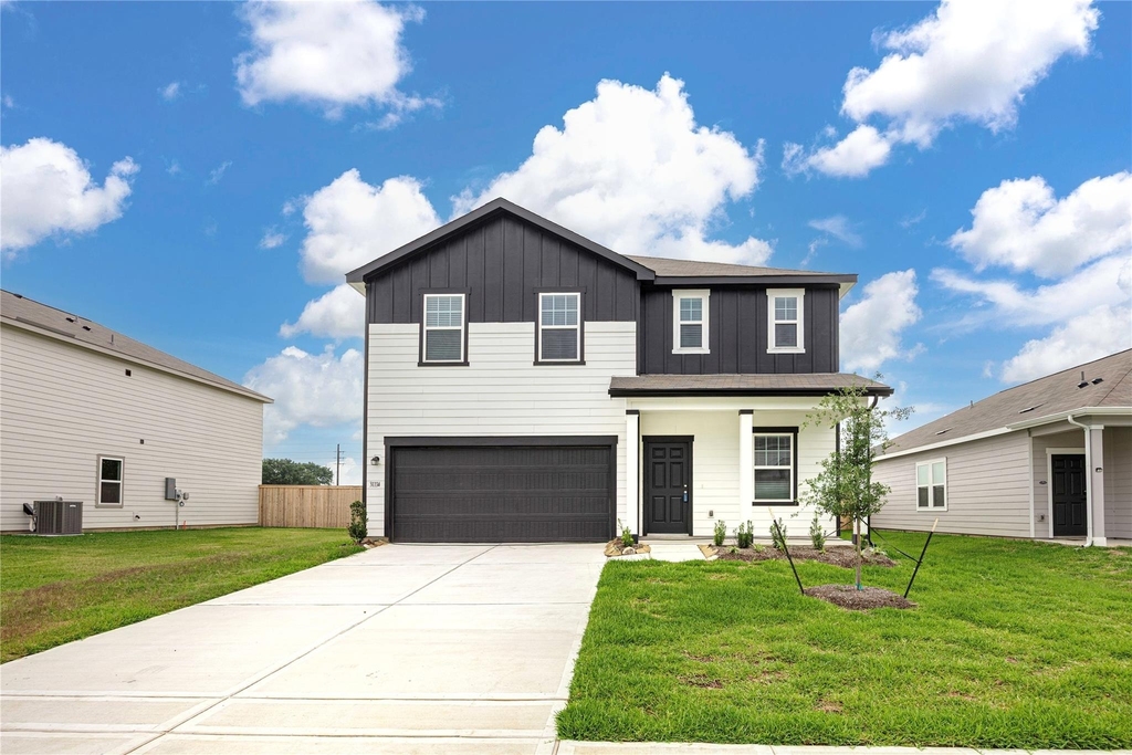 31114 Gayle Prairie Oaks Street - Photo 1