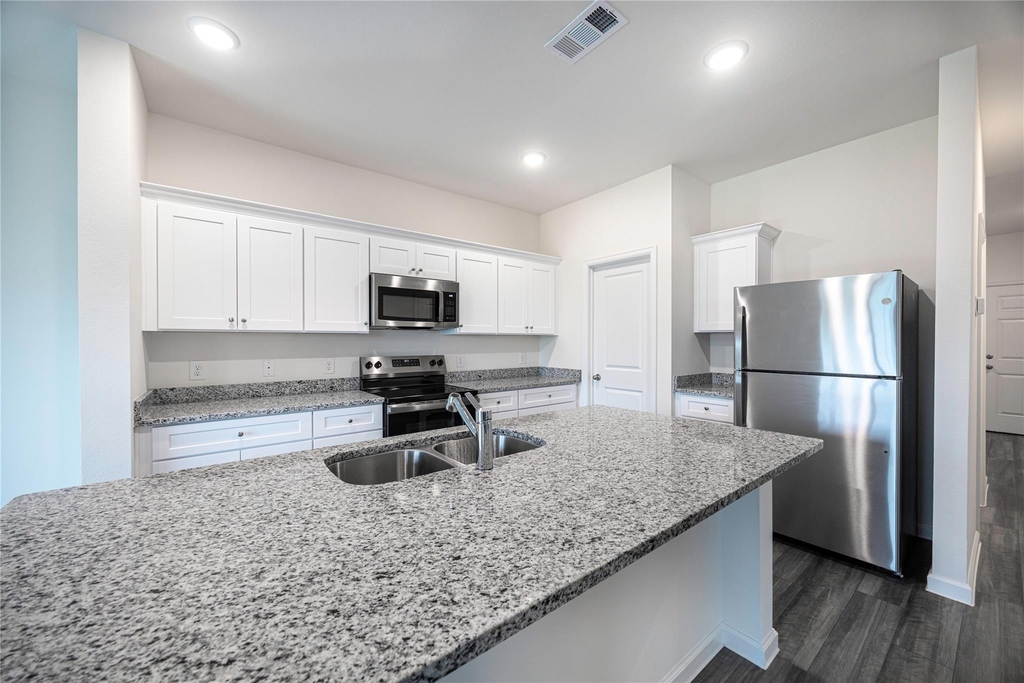 31114 Gayle Prairie Oaks Street - Photo 8