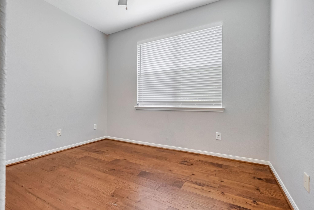 146 Black Swan Place - Photo 17