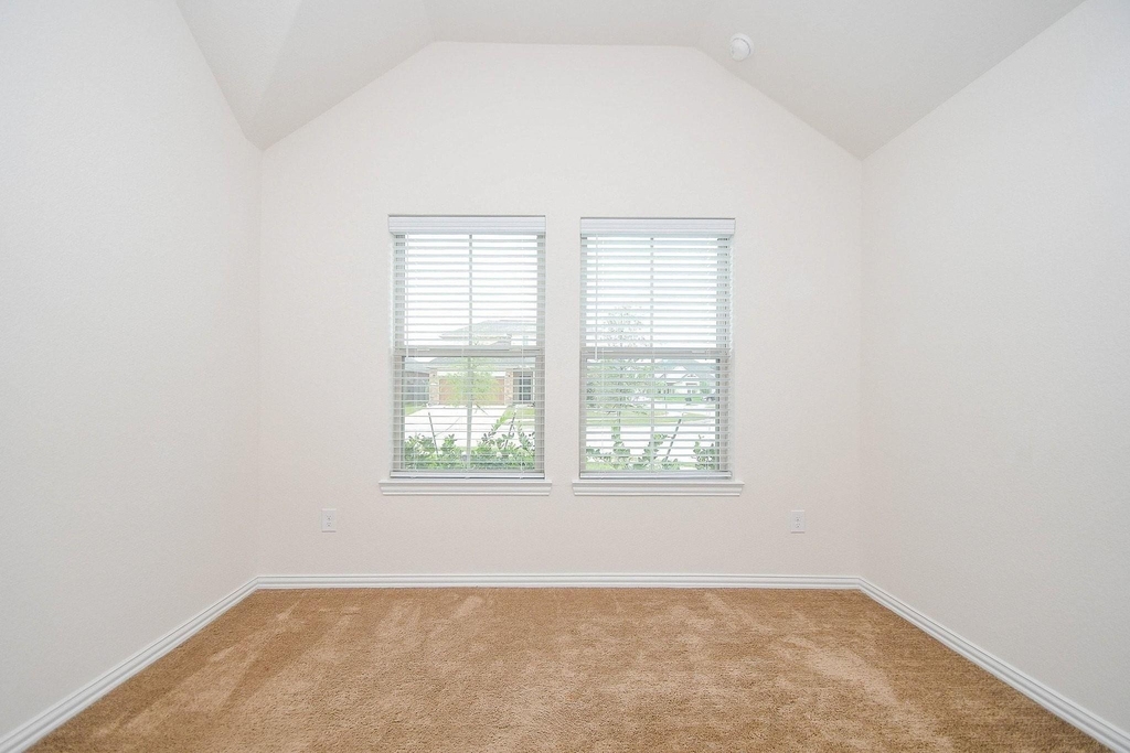 6142 Thief River Falls Drive - Photo 26