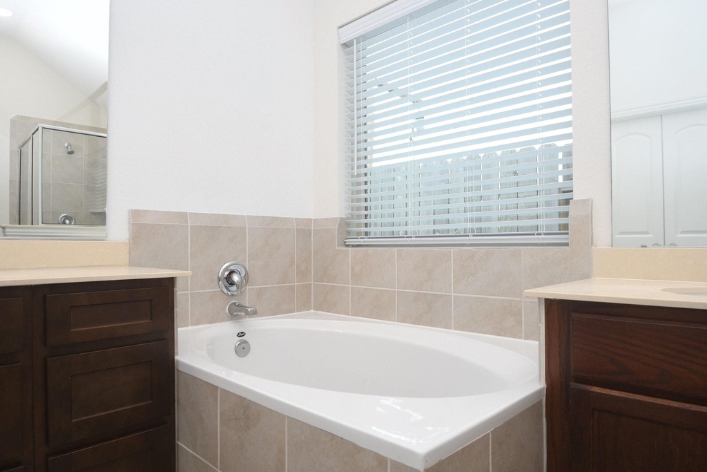 6142 Thief River Falls Drive - Photo 22