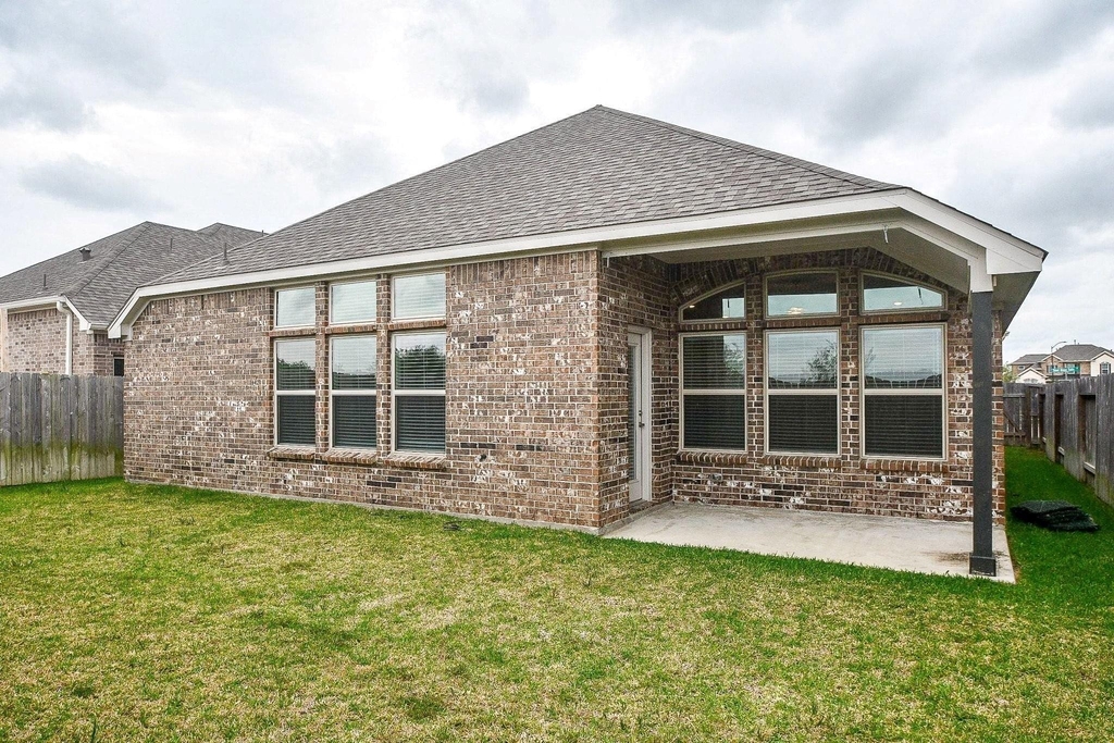6142 Thief River Falls Drive - Photo 41