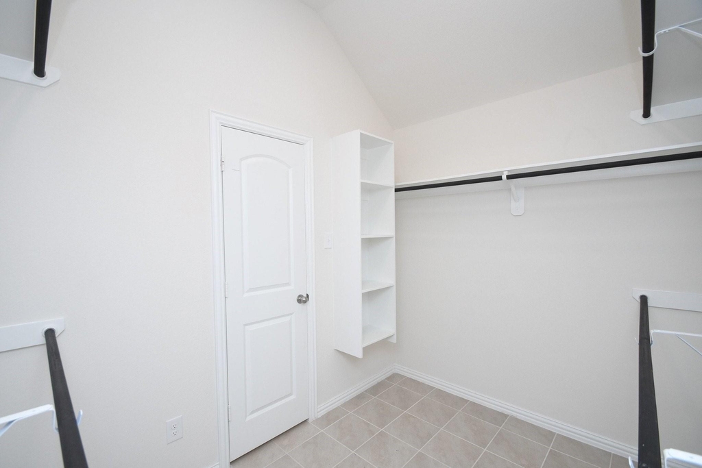 6142 Thief River Falls Drive - Photo 25