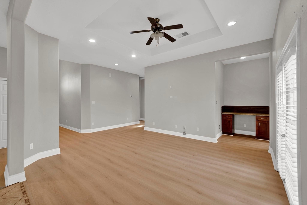5395 Kyla Circle - Photo 15