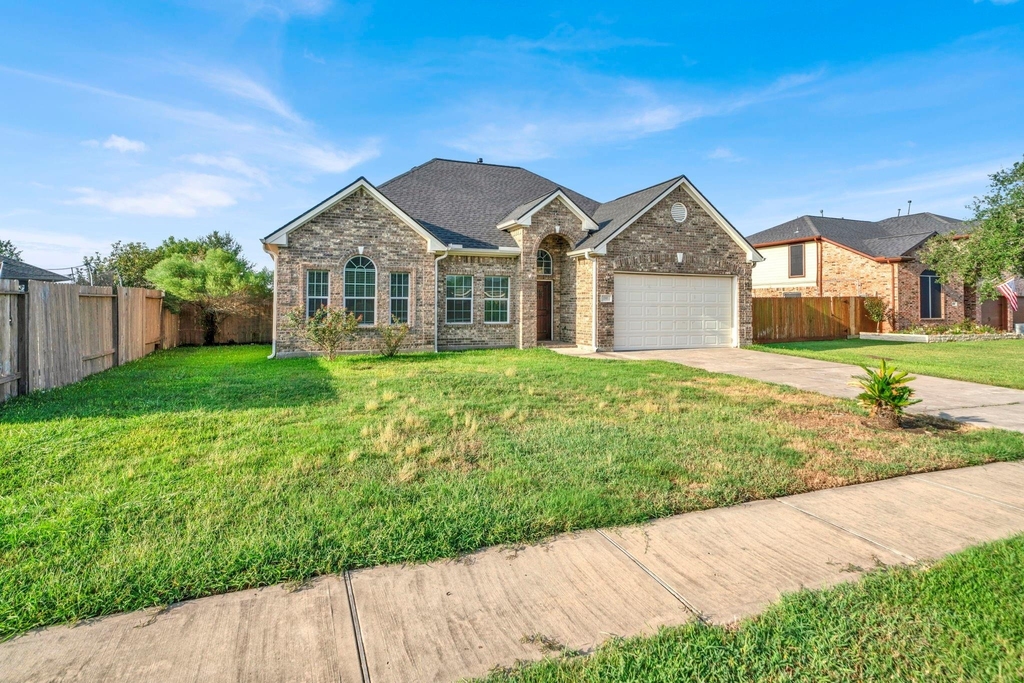 5395 Kyla Circle - Photo 1