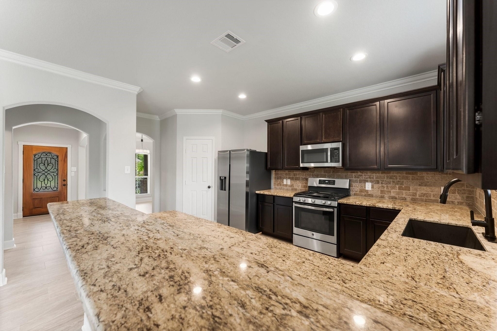 2590 Magnolia Fair Way - Photo 7
