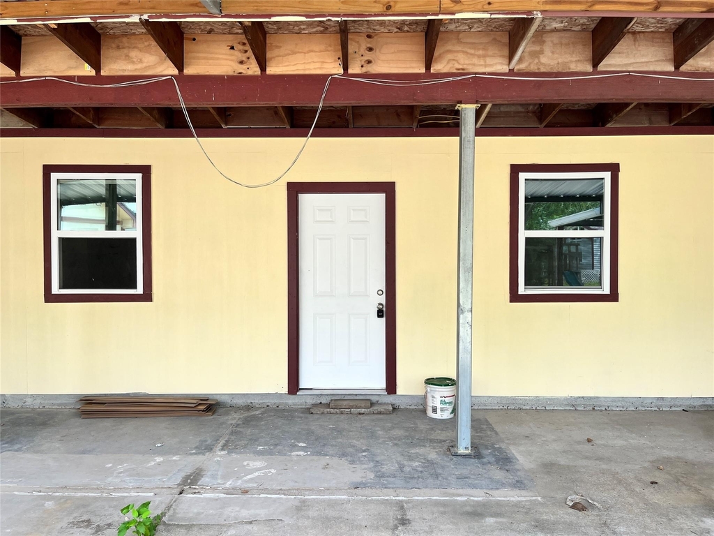 5104 39th Street - Photo 0