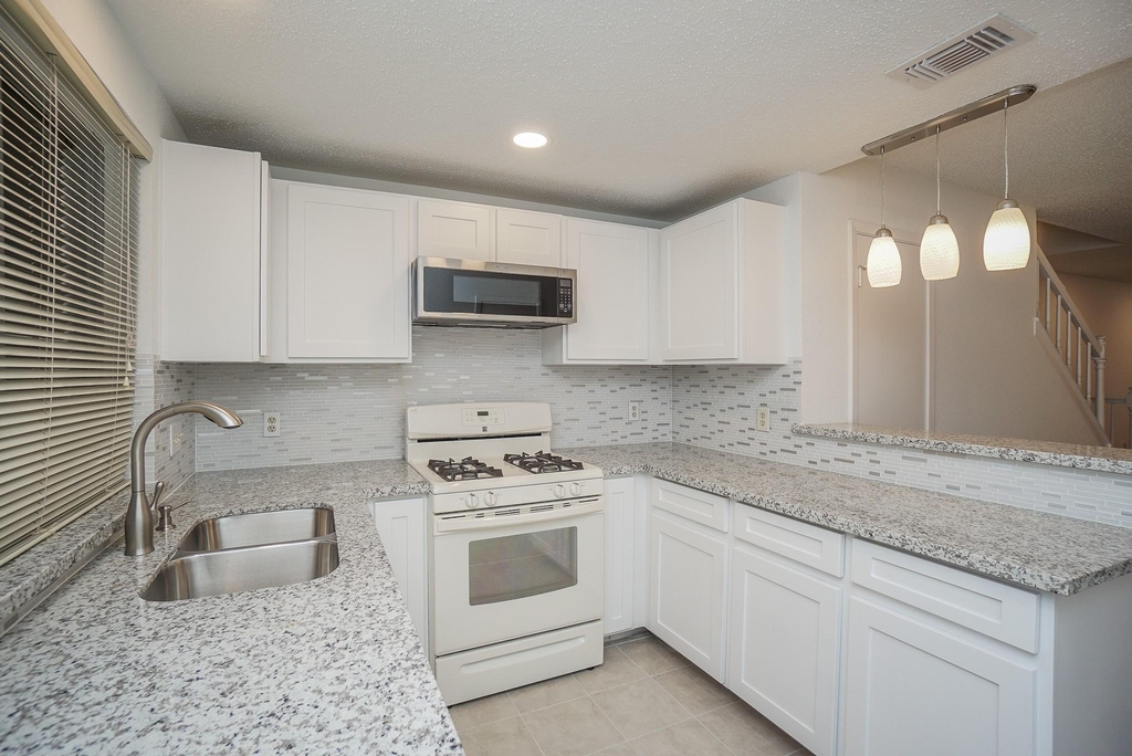 2810 Grants Lake Boulevard - Photo 19