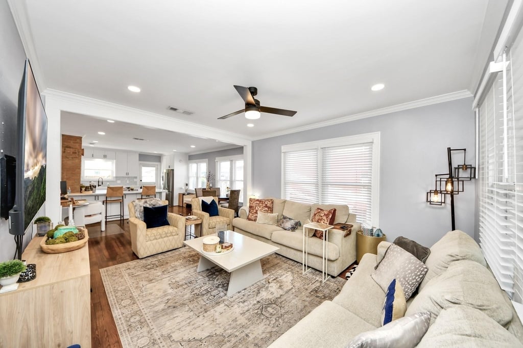 916 W Cottage Street - Photo 7