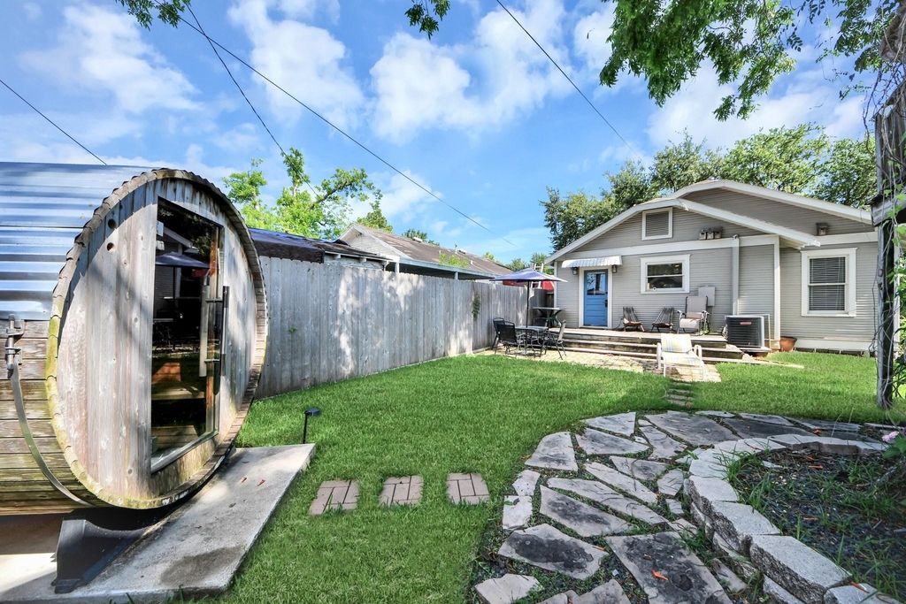 916 W Cottage Street - Photo 23