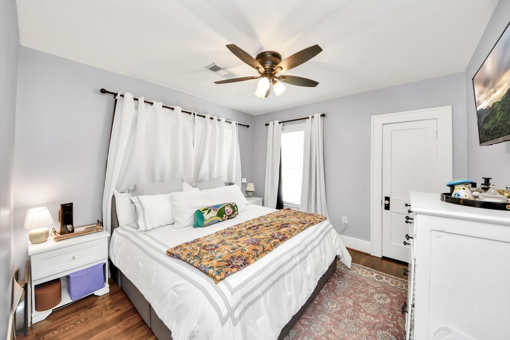 916 W Cottage Street - Photo 18