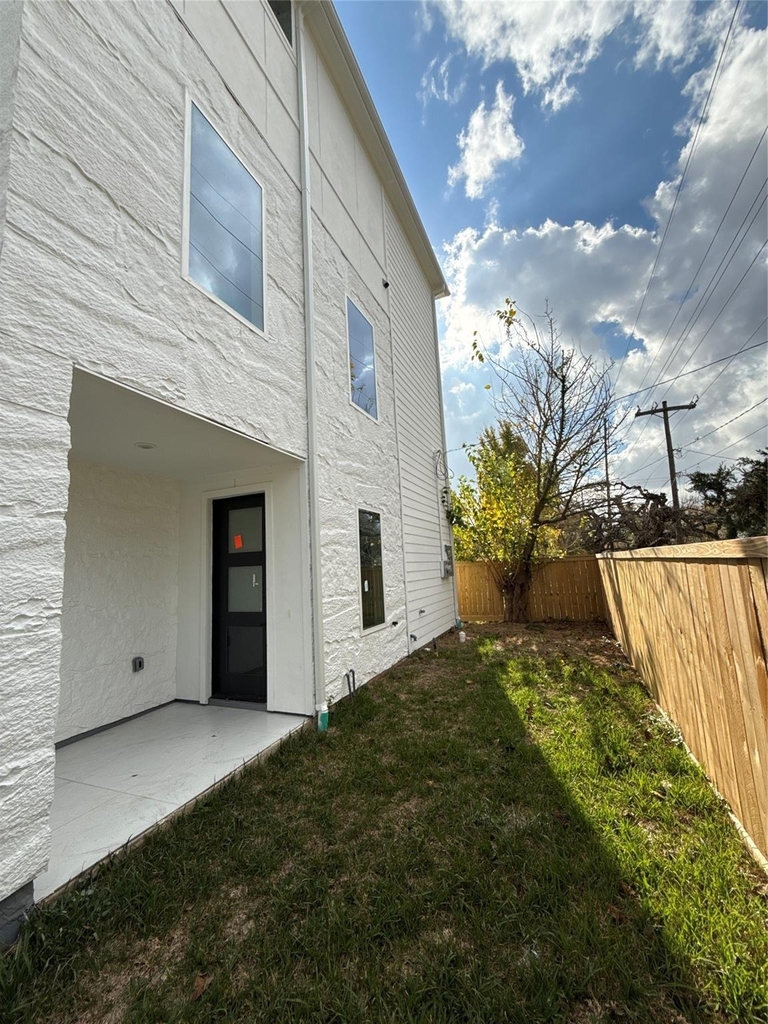 3101 Live Oak Street - Photo 24