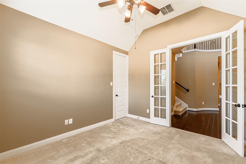 4607 Rockton Hills Lane - Photo 4
