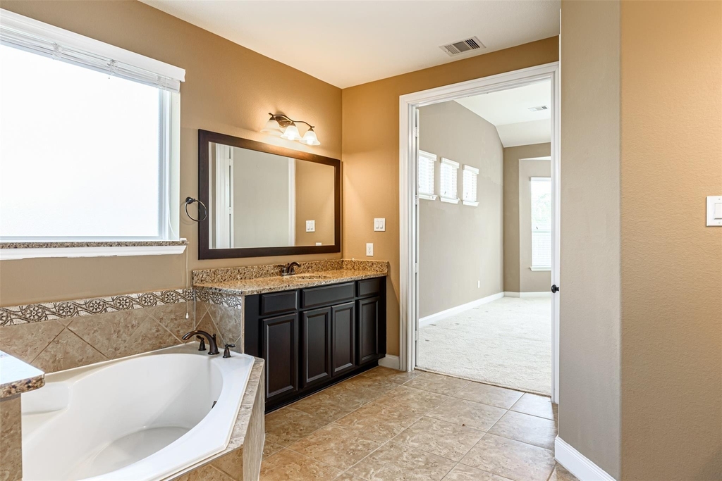 4607 Rockton Hills Lane - Photo 33