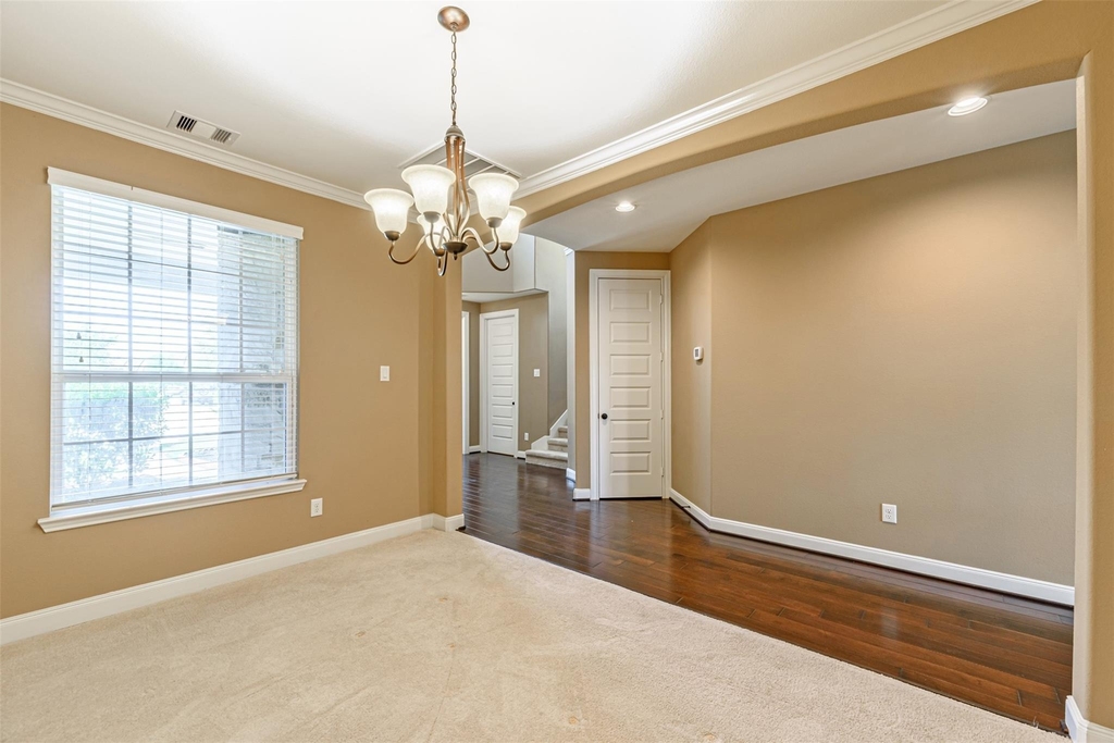 4607 Rockton Hills Lane - Photo 8