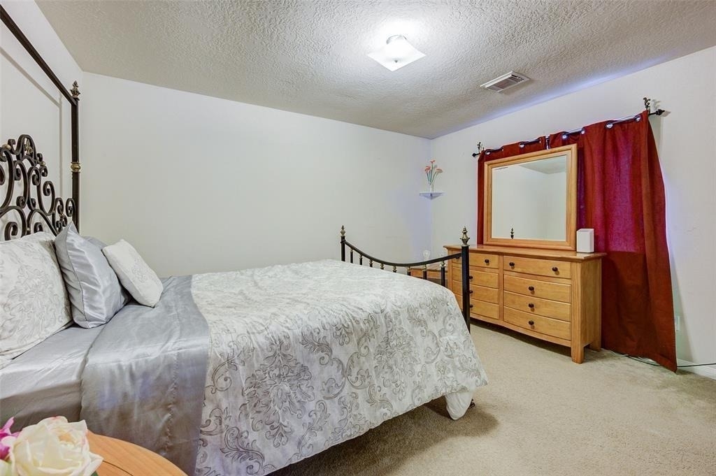 17015 Maricella Circle - Photo 19