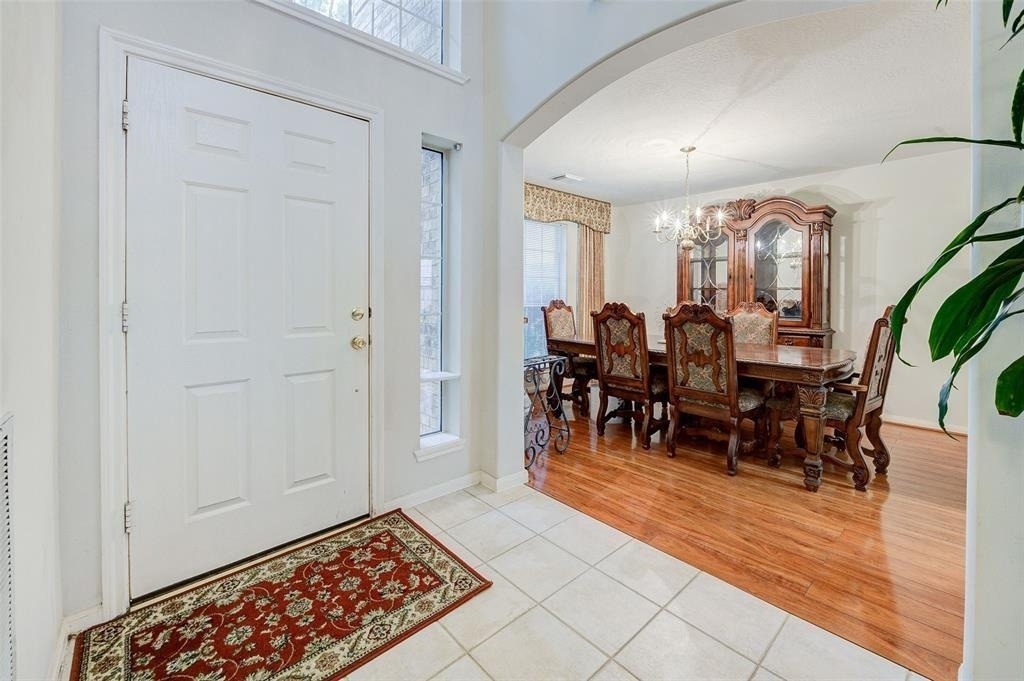 17015 Maricella Circle - Photo 9