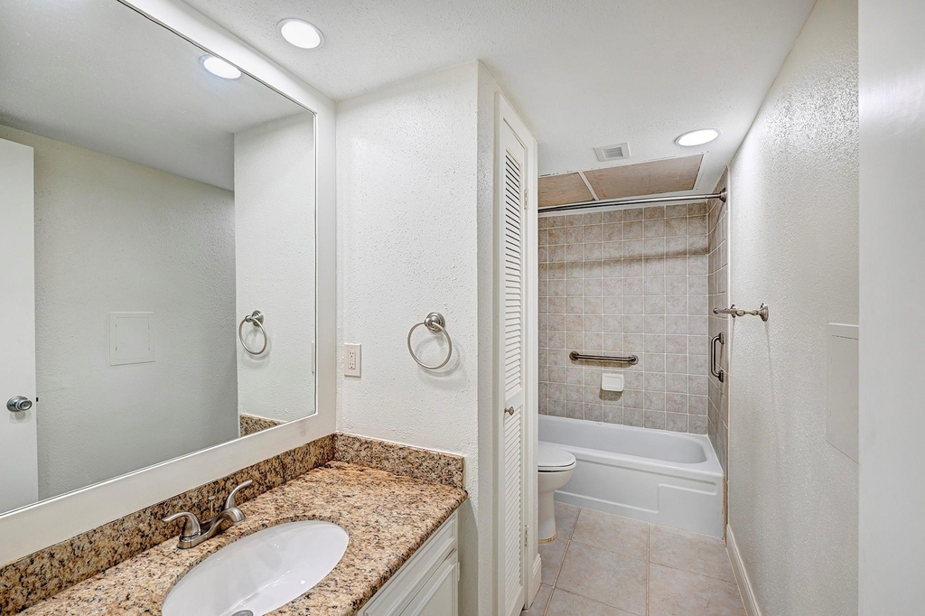 2230 S Piney Point Road - Photo 12