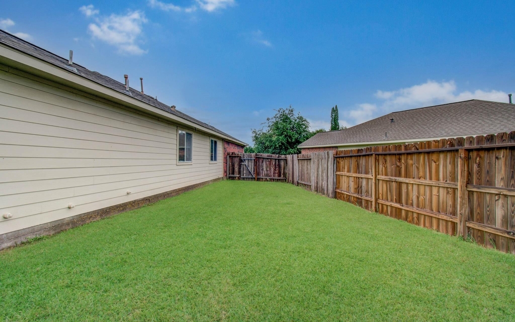 11714 Sweet Willow Court - Photo 34