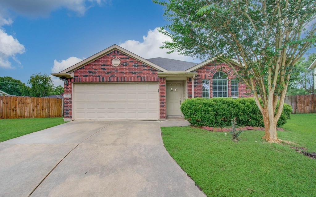 11714 Sweet Willow Court - Photo 2