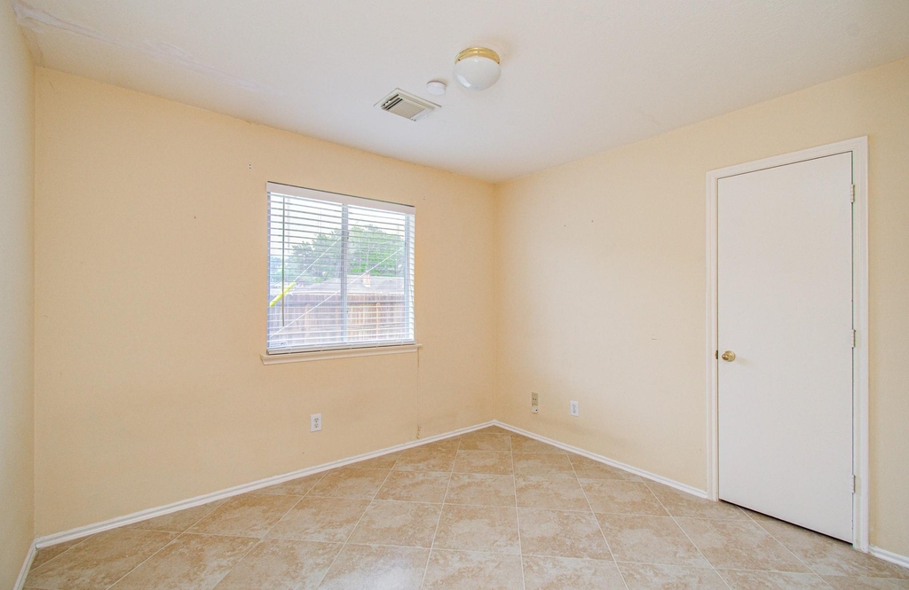 11714 Sweet Willow Court - Photo 24