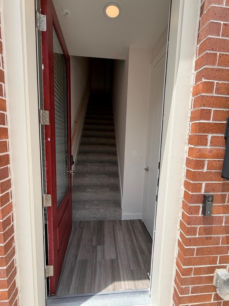 17318 N Eldridge Parkway - Photo 1