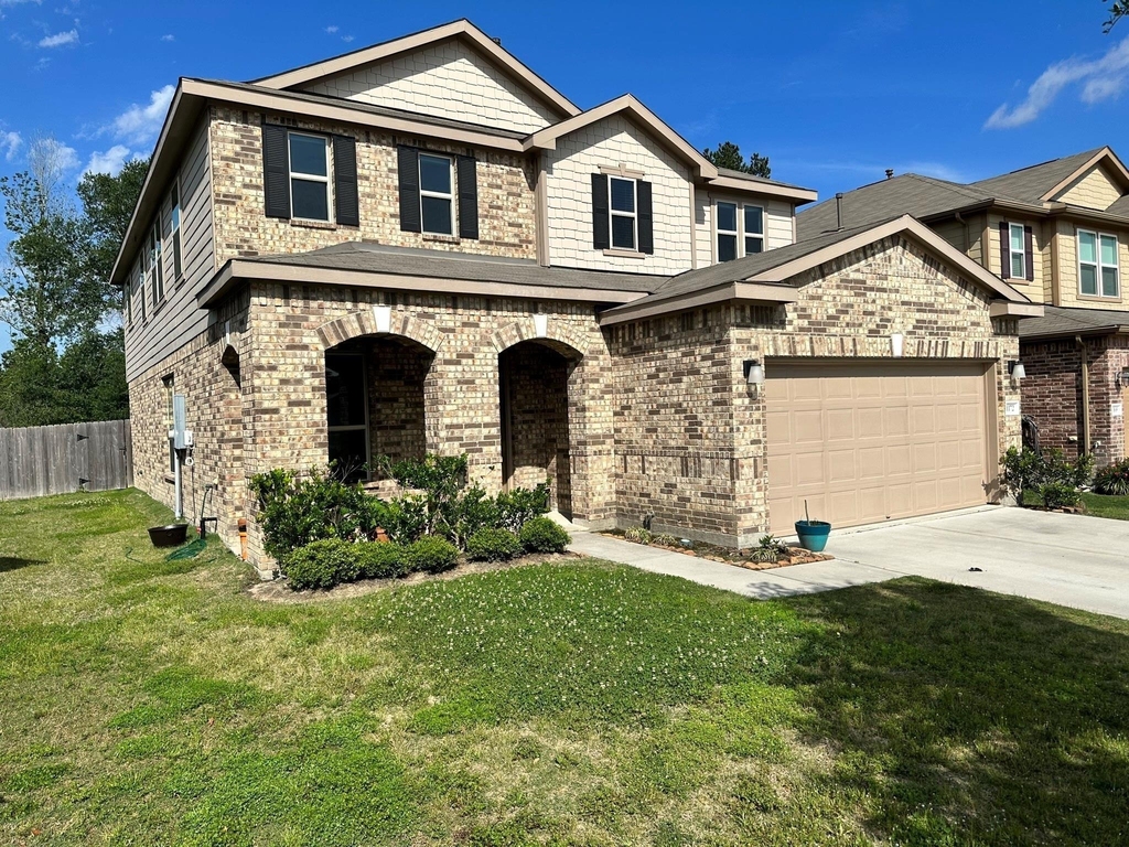 1172 Clonmore Court - Photo 1