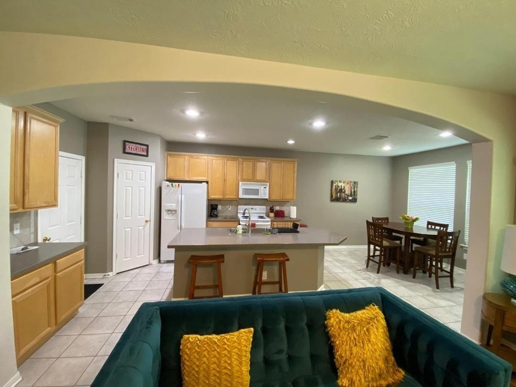 26 Baccara Place - Photo 4