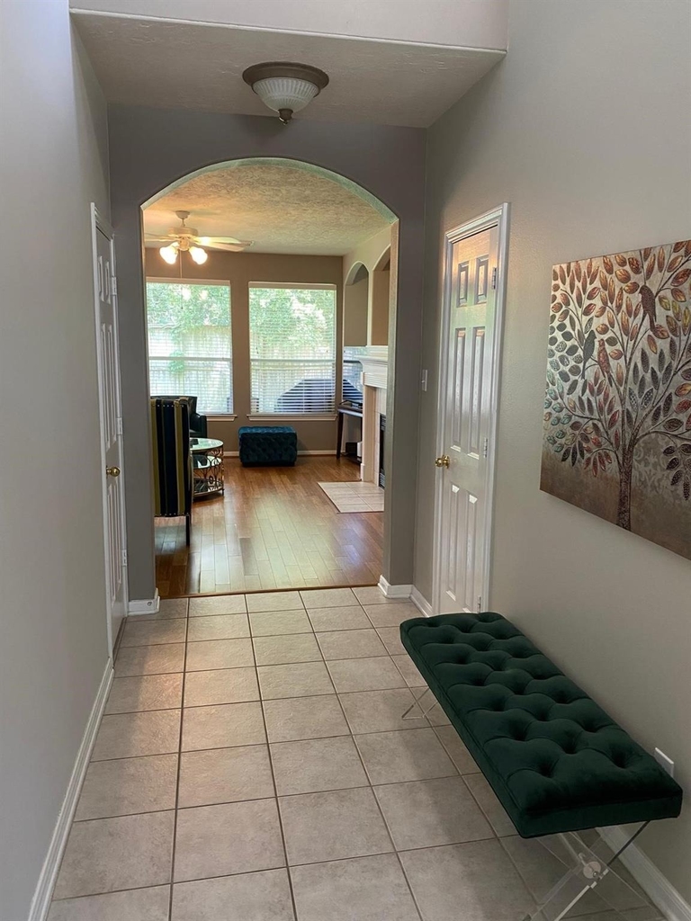26 Baccara Place - Photo 2