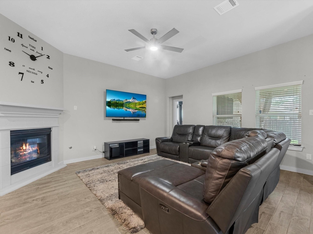 11702 Glossy Oak Lane - Photo 19