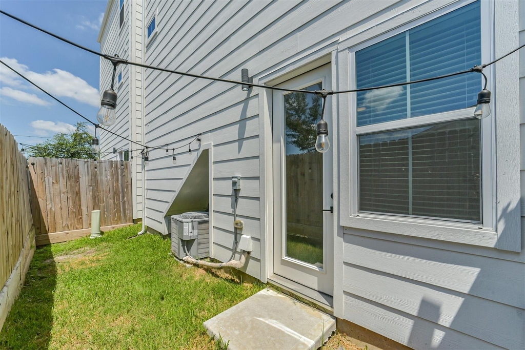 8321 Springwood Canyon Lane - Photo 12