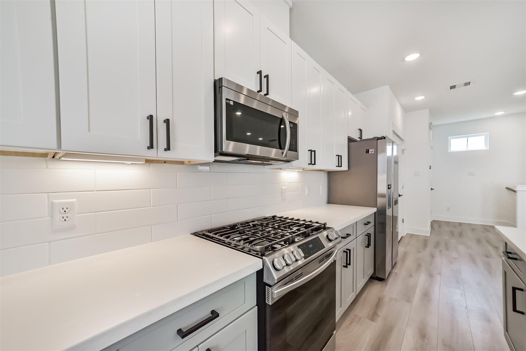 8321 Springwood Canyon Lane - Photo 17