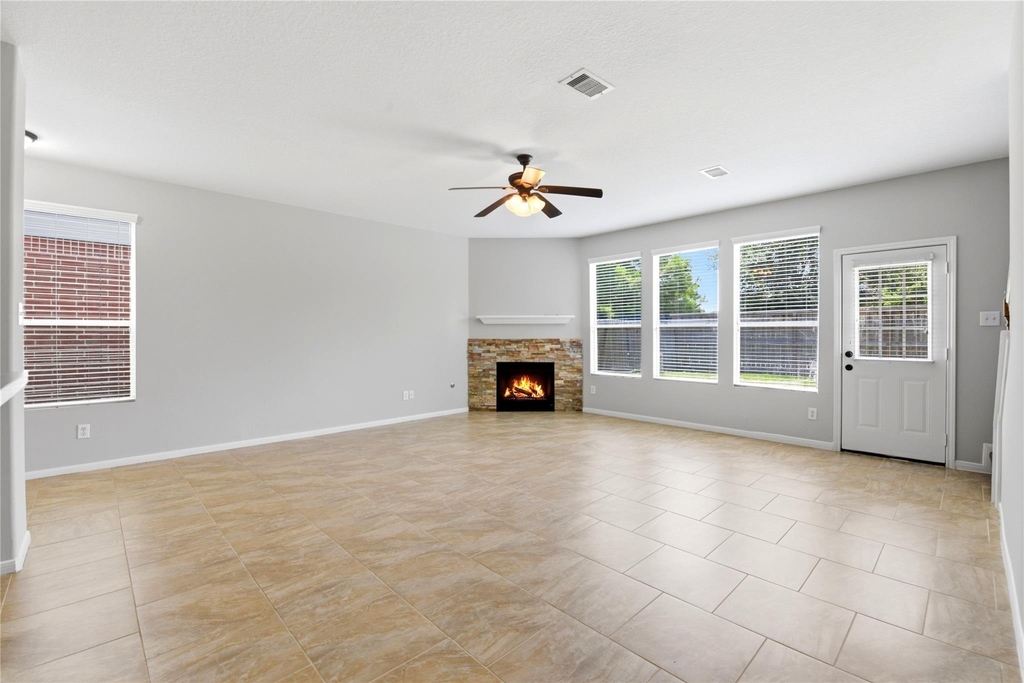 1107 Northgate Springs Drive - Photo 3