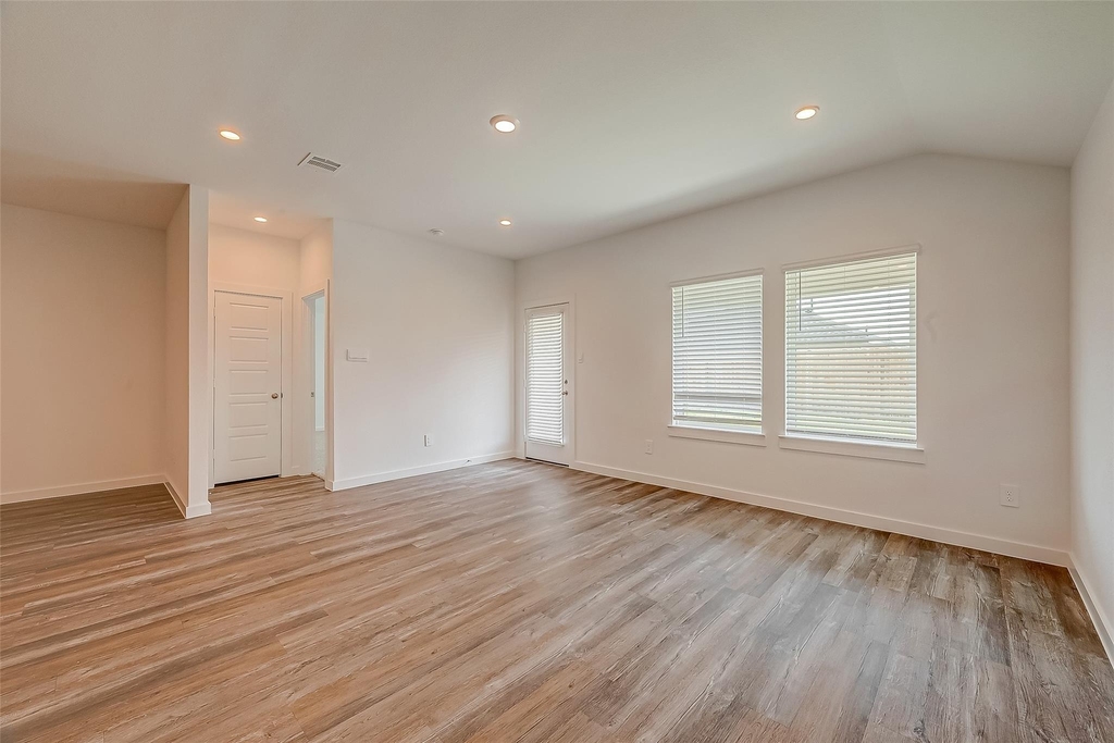 1018 Fringed Bluestar Drive - Photo 11