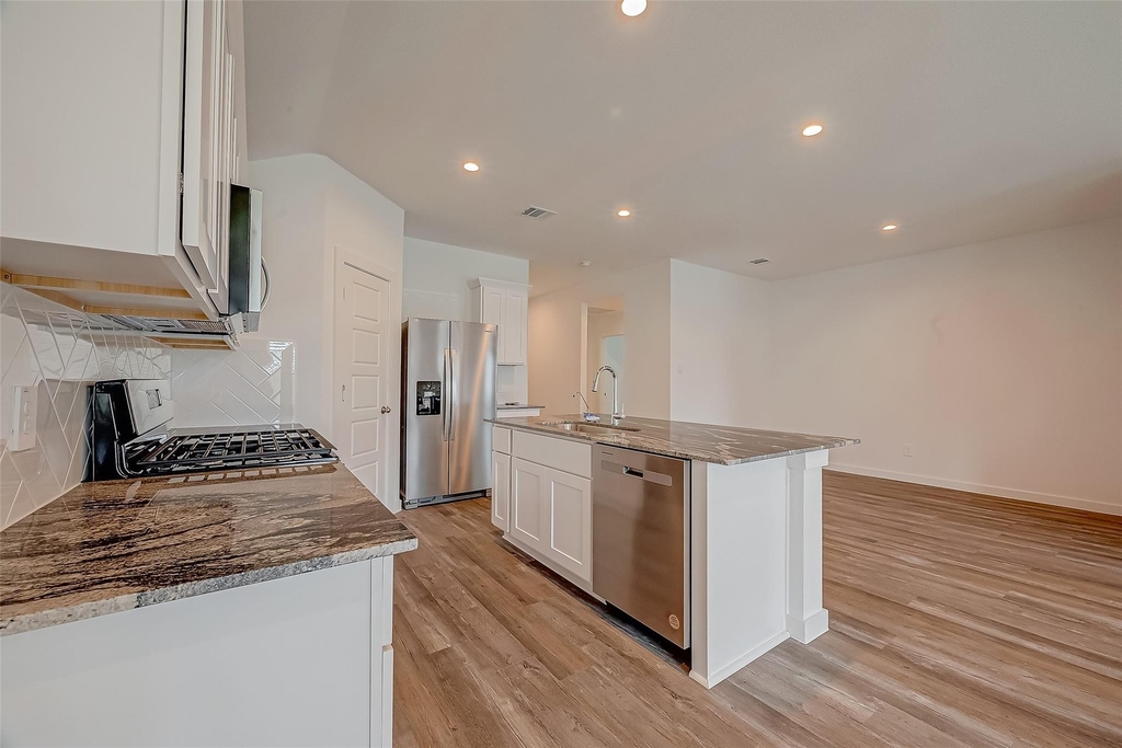 1018 Fringed Bluestar Drive - Photo 10