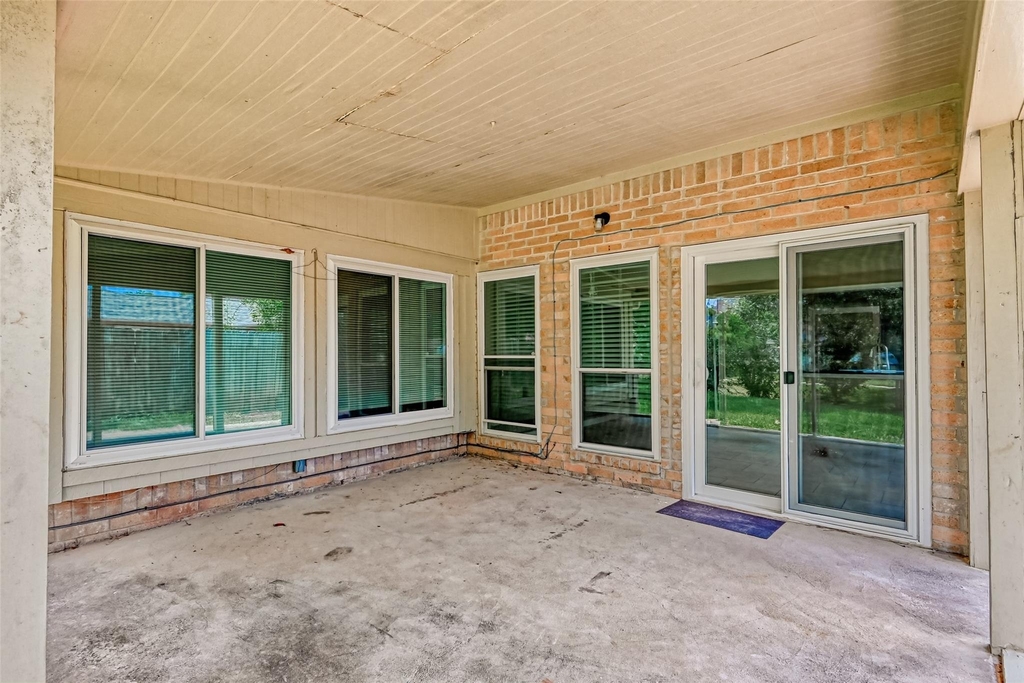 2302 Brook View Lane - Photo 36