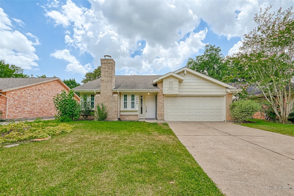 2302 Brook View Lane - Photo 0