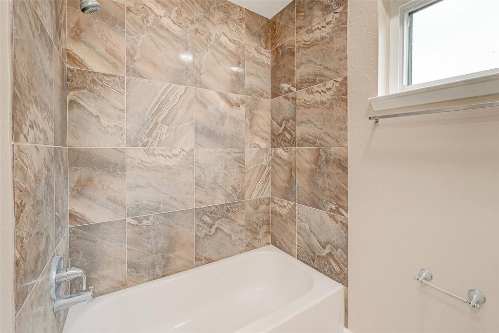 2302 Brook View Lane - Photo 24