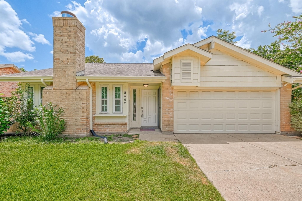 2302 Brook View Lane - Photo 1