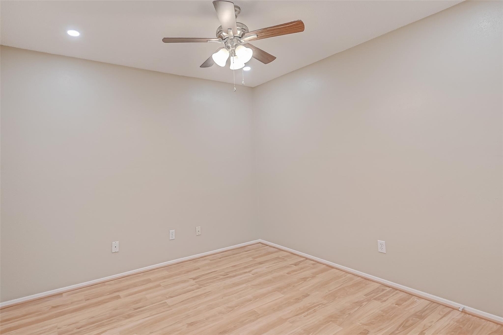 2302 Brook View Lane - Photo 25