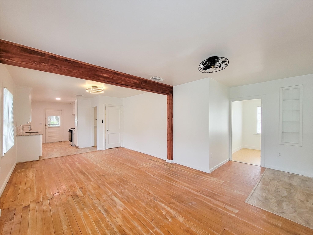 2816 Elser - Photo 3