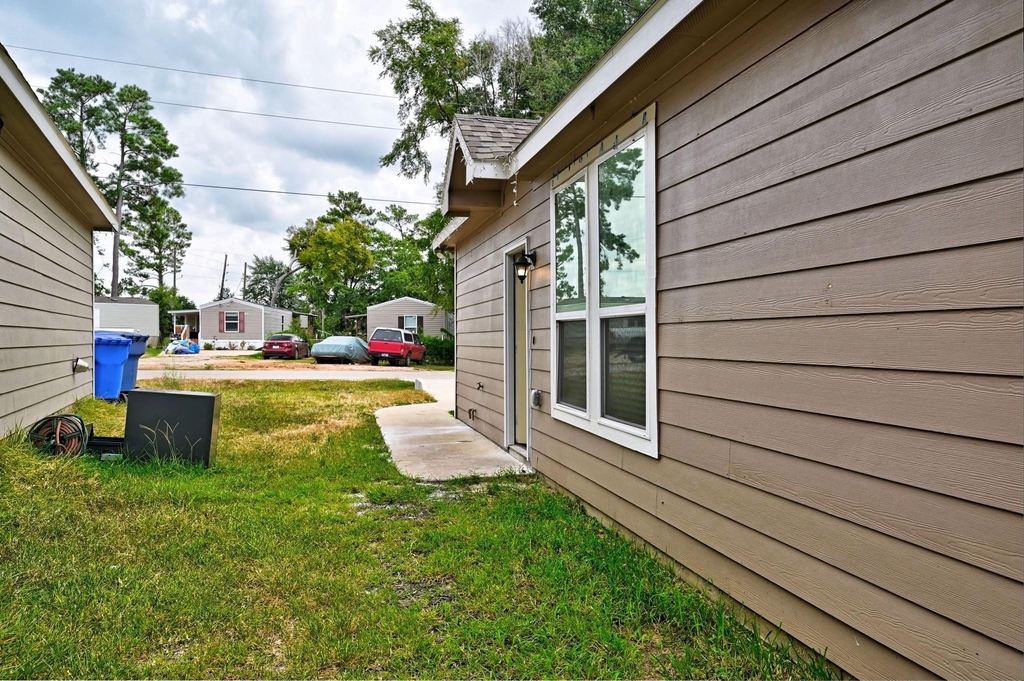 11550 Persimmon Street - Photo 4