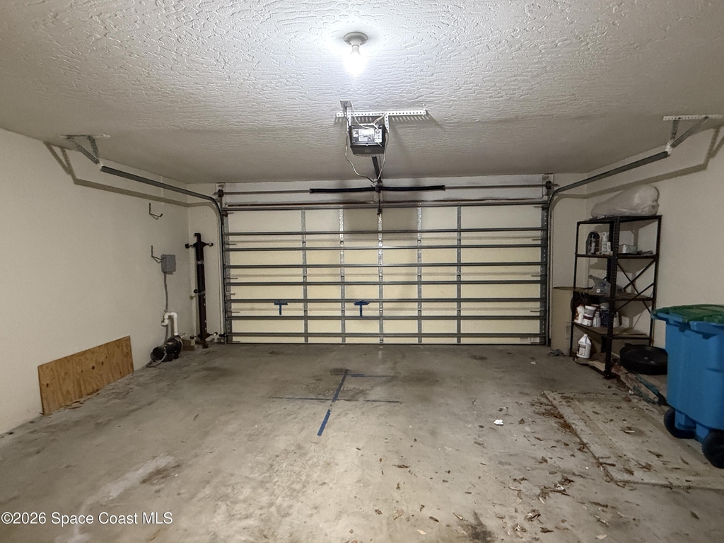 925 Falls Trail - Photo 19