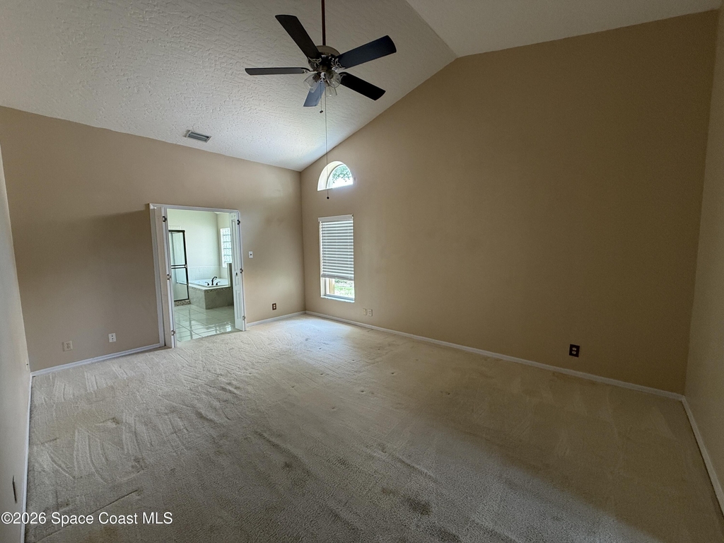 925 Falls Trail - Photo 21