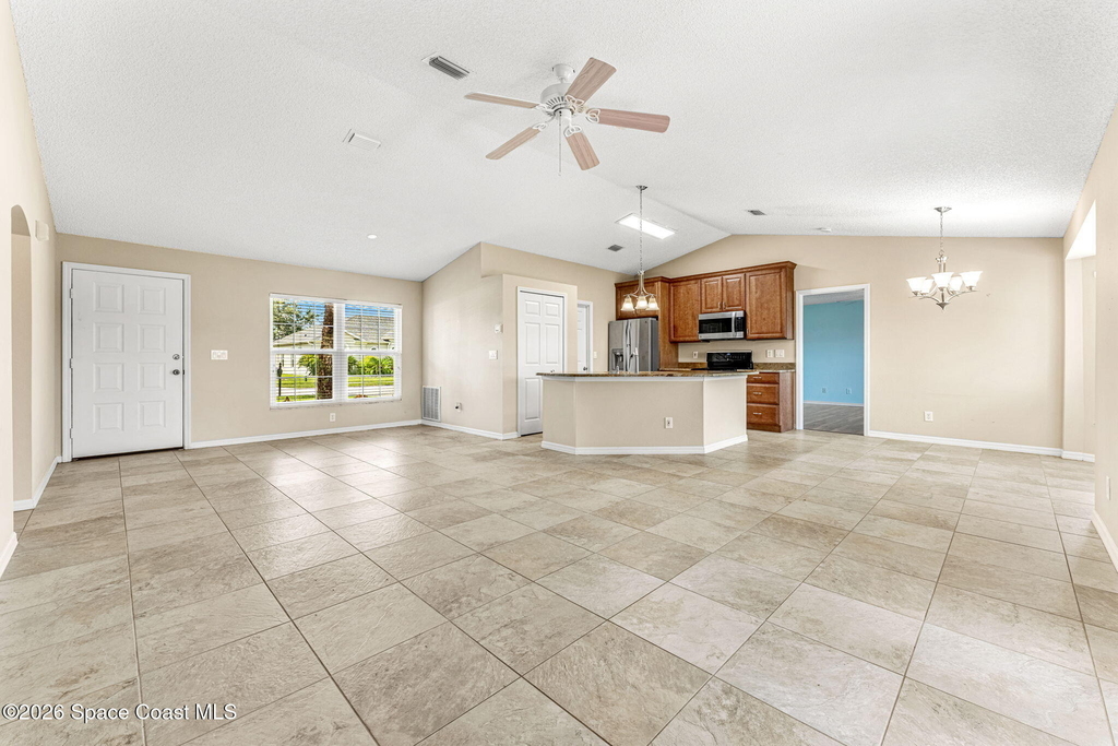 1622 Laramie Circle - Photo 13