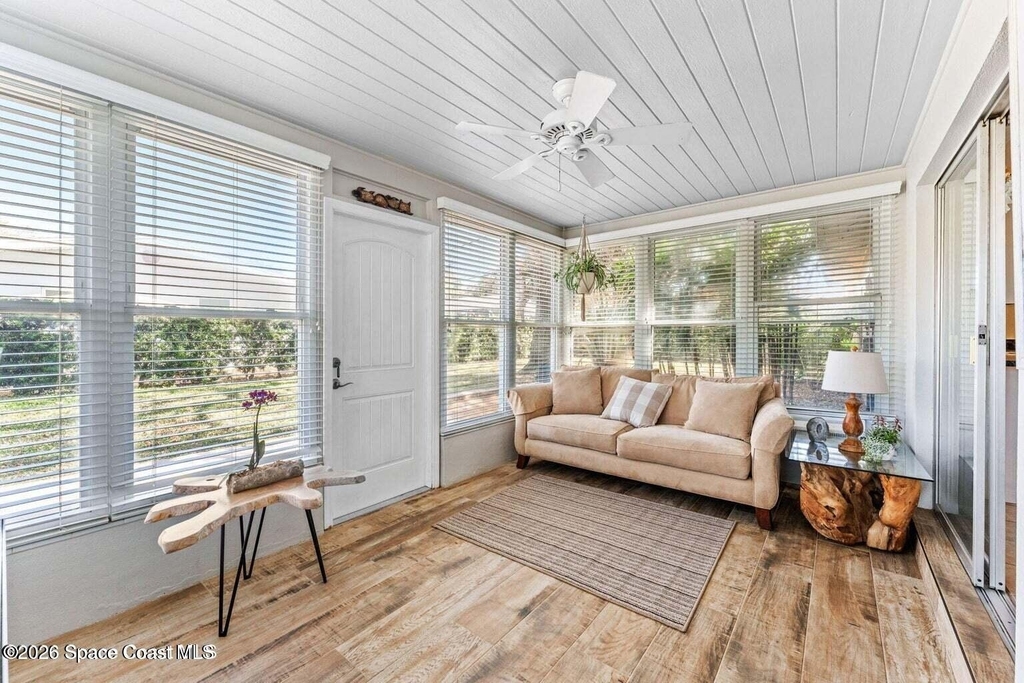 301 S Ramona Avenue - Photo 8