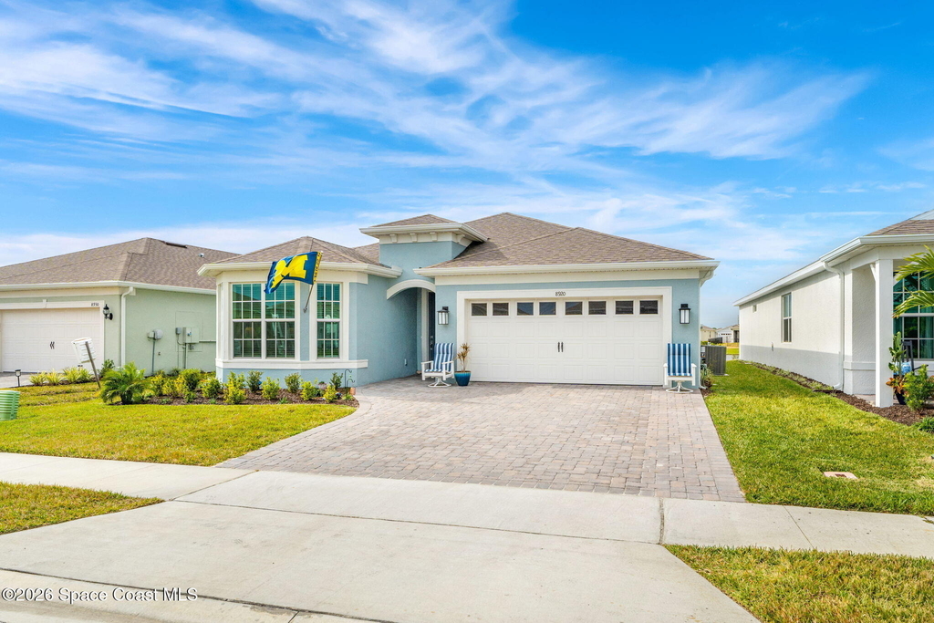 8920 Shoreline Avenue - Photo 0
