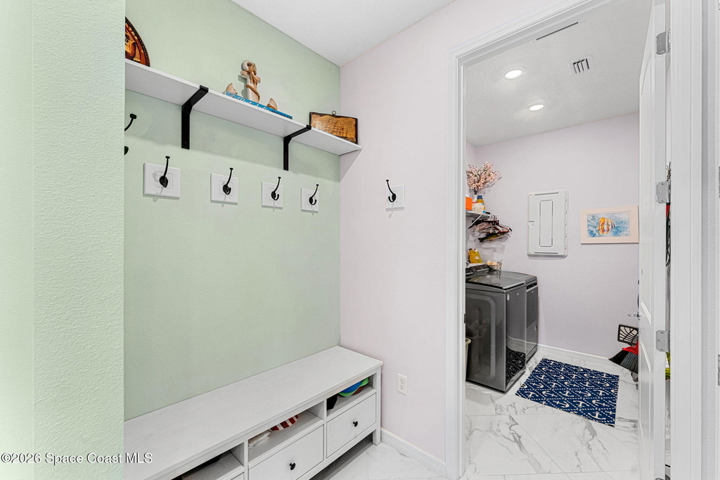 8920 Shoreline Avenue - Photo 8