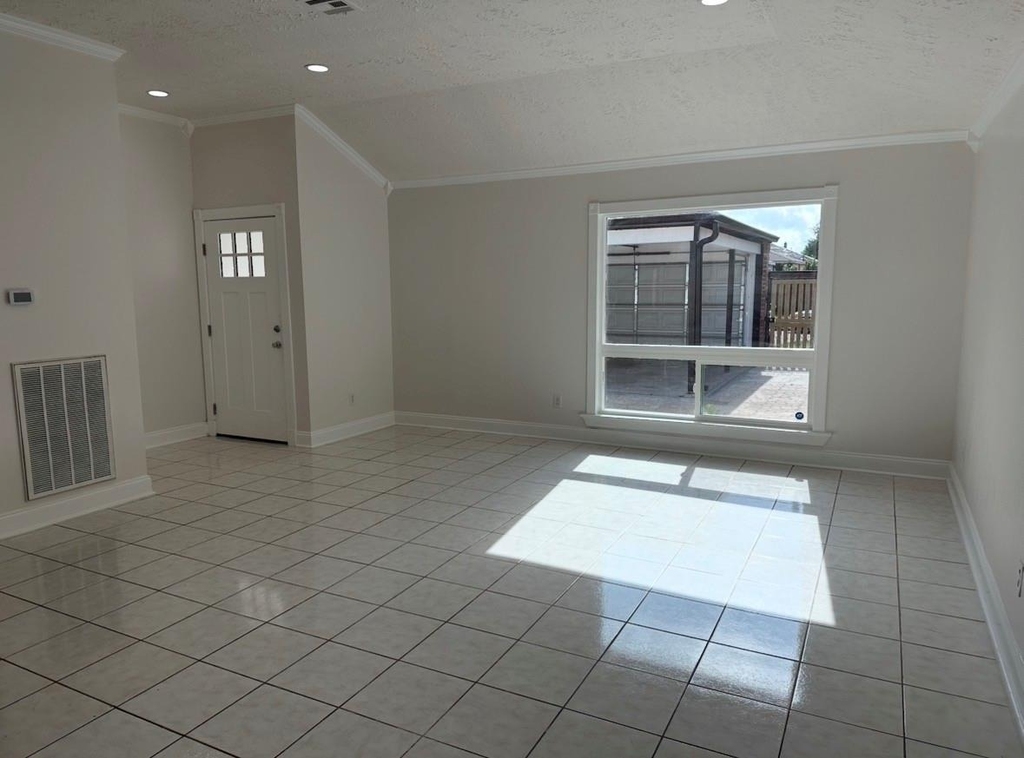 13043 Bacard Lane - Photo 4